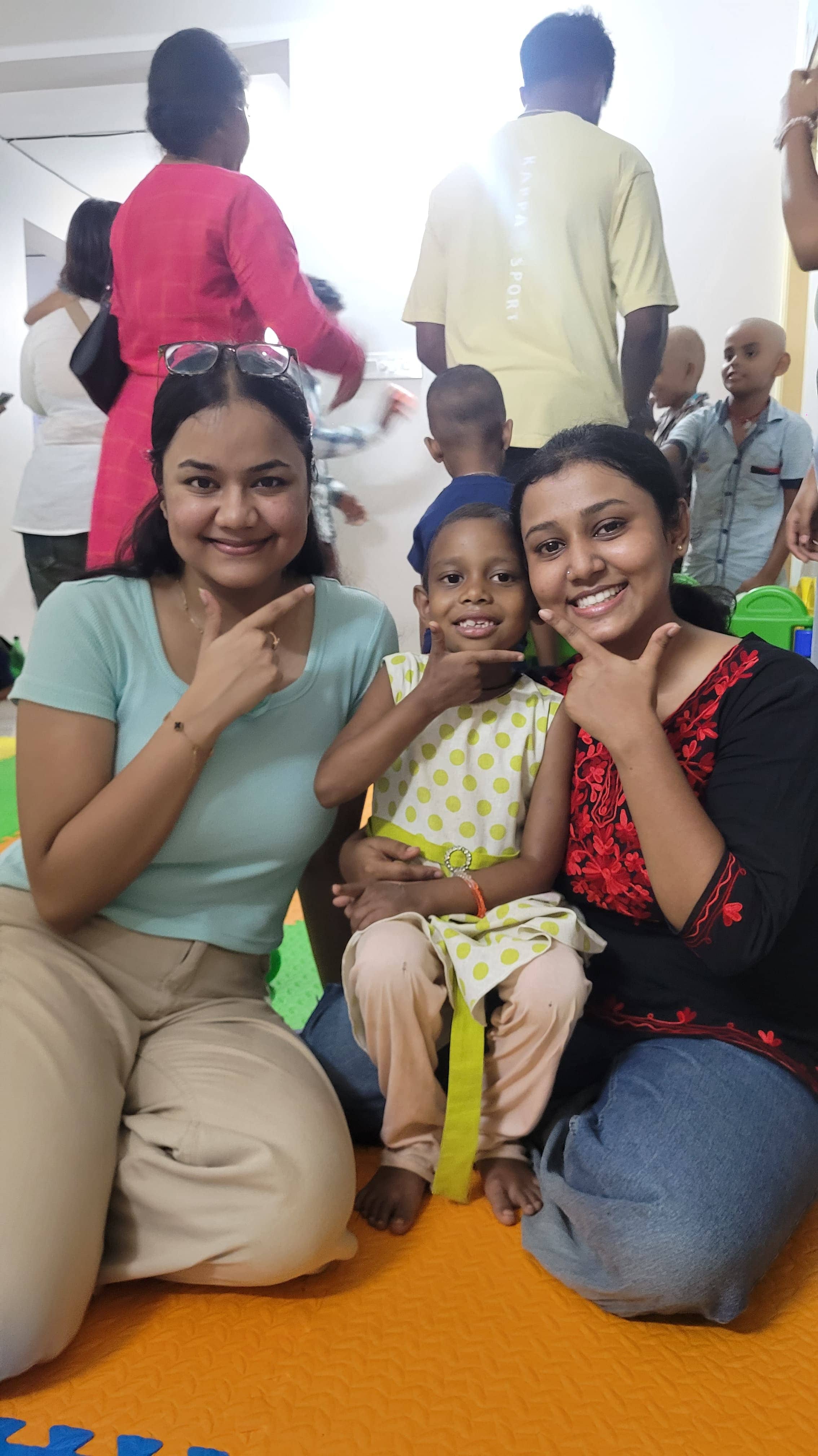 Storytelling at the Cancer Shelter - Image 2