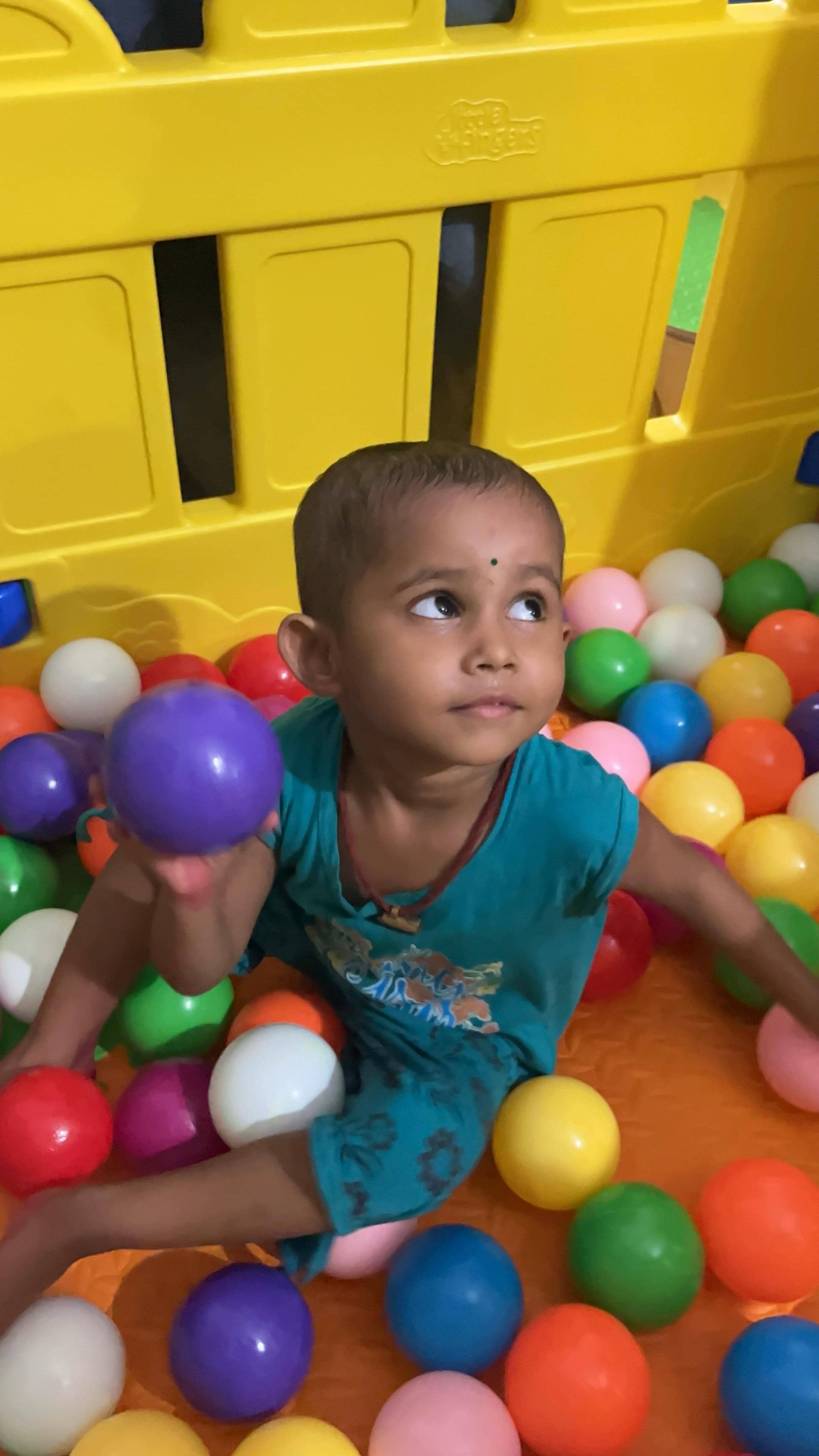 Storytelling at the Cancer Shelter - Image 3